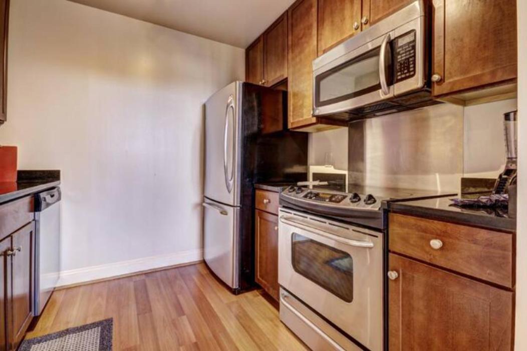 Chase Penthouse: Harbor View with Free Parking Apartment Baltimore Exterior photo